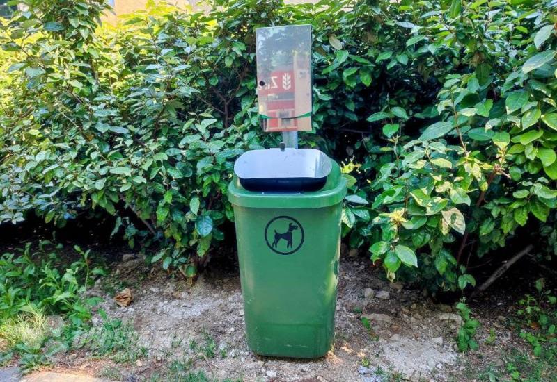  Neodgovorni građani Mostara: Umjesto psećeg izmeta u posude odlažu kućni otpad